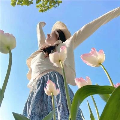 刚下山就被女神抓去领证了